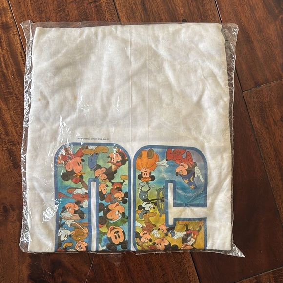 ANVIL | Vintage Mickey's 50 T-shirt Disney new and sealed - Picture 5 of 5